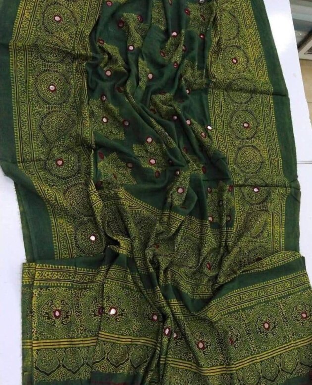 Elegant Block Print Lawn Dupatta – Timeless Craftsmanship