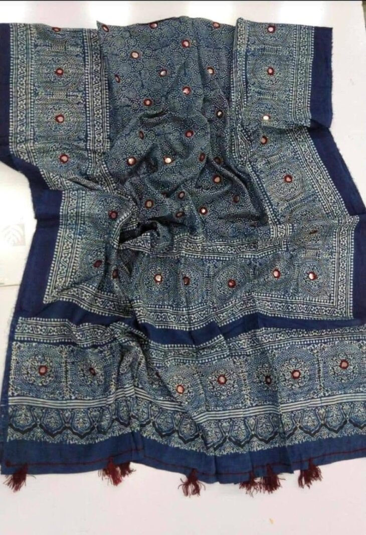 Elegant Block Print Lawn Dupatta – Timeless Craftsmanship