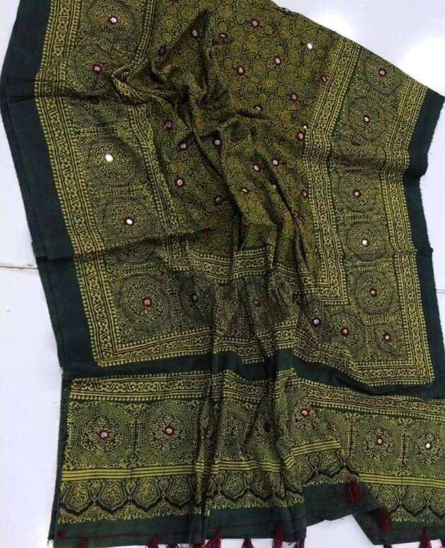 Elegant Block Print Lawn Dupatta – Timeless Craftsmanship